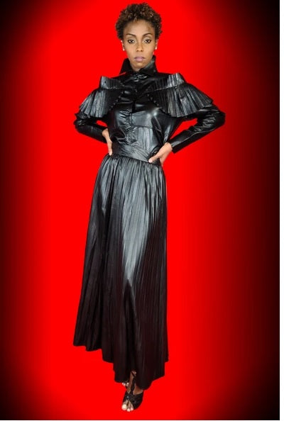 Faux Leather Pleated Skirt – Diva's Den Fashion, LLC
