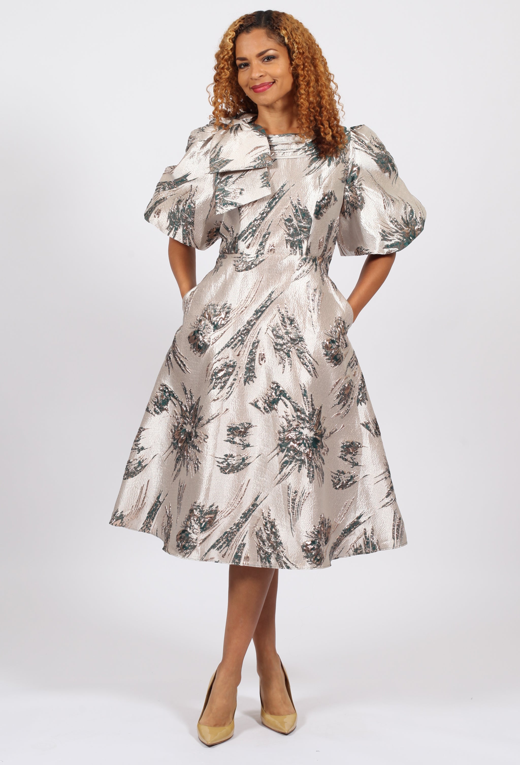 sachin and babi light blue dress WAL G. WEDDING VINCENZO ROUCHED MIDI - Jersey dress - champagne/gold- coloured