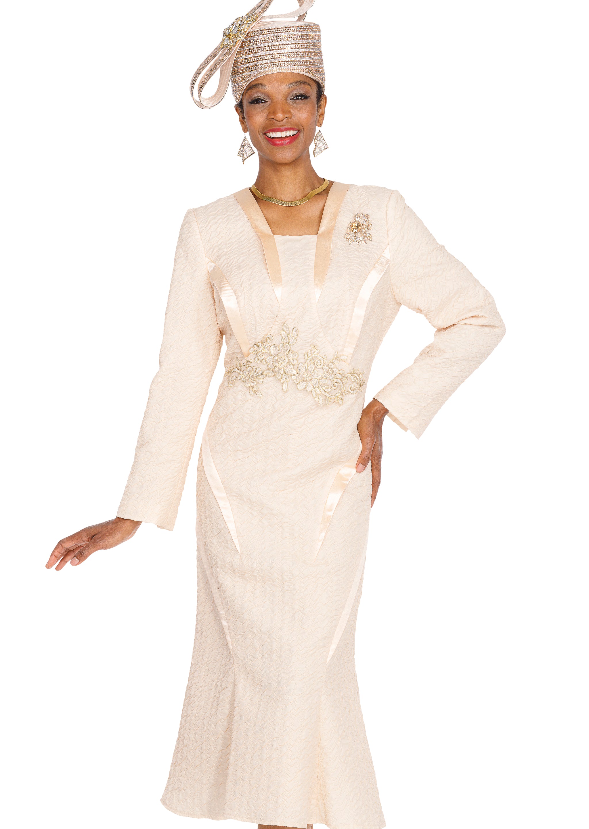 Elite Champagne 6066 Diva's Den Fashion, LLC Elite Champagne 6066 Diva's Den Fashion, LLC