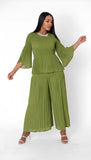 For Her NYC 82909 green pleated pant suit
