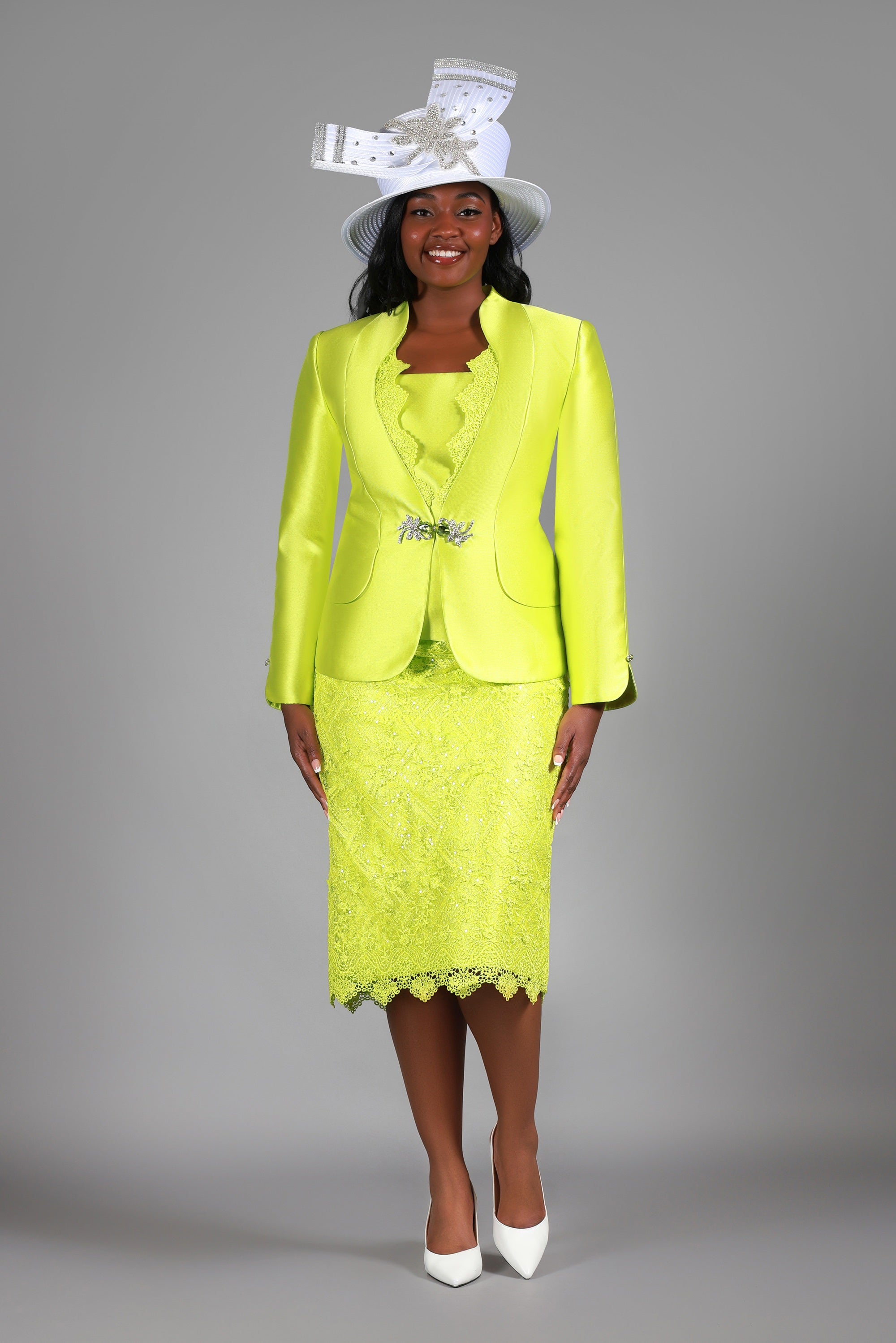 Giovanna Page 2 Diva's Den Fashion, LLC Giovanna Page 2 Diva's Den Fashion, LLC