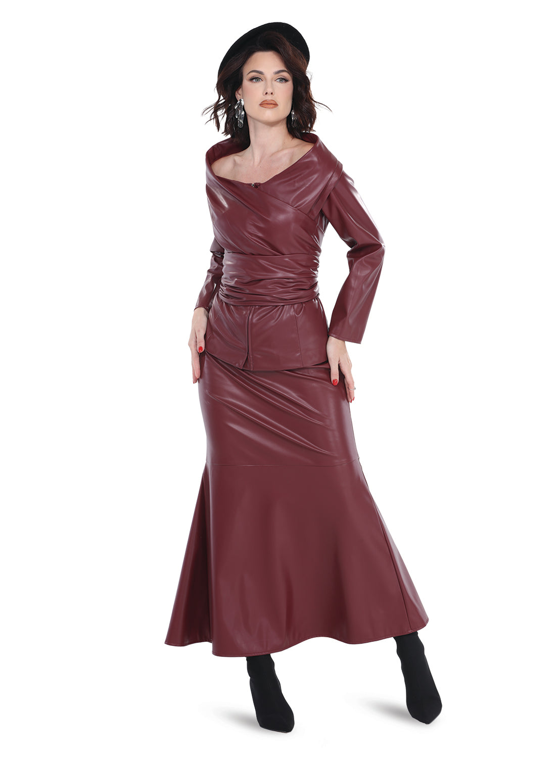 Love the Queen 17577 – Diva's Den Fashion, LLC