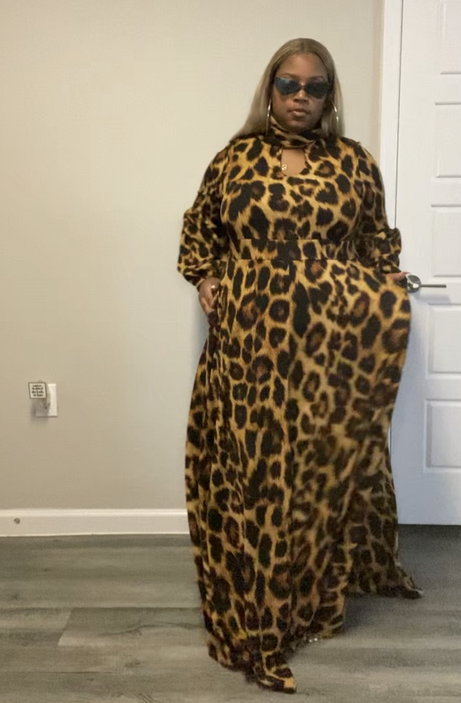 plus size leopard print dress L I V D Plus Size Luciana Leopard Print Pocket Maxi Dress