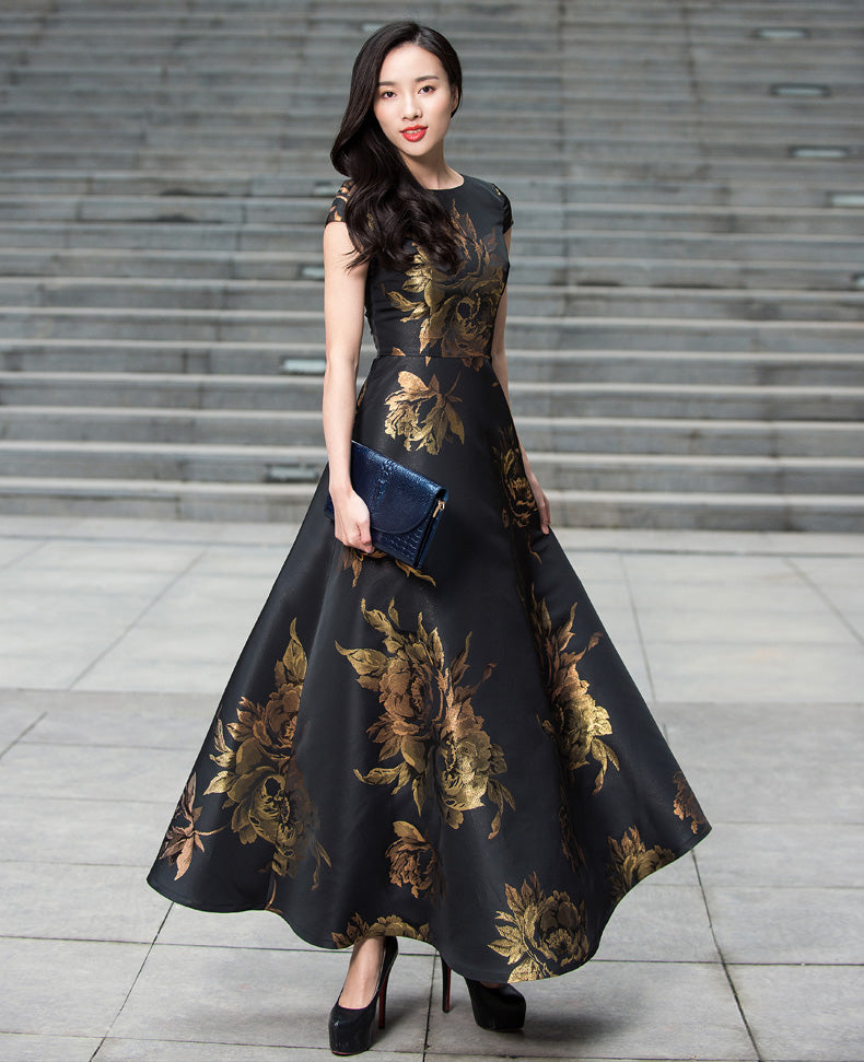 Flare Maxi Dress Black/Gold / 2 Flare Maxi Dress Black/Gold / 2